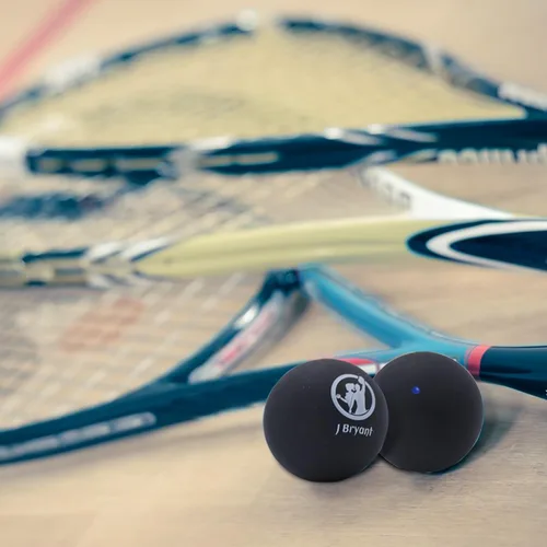 Miniatura 4 de J Bryant Squash Balls - Paquete de 4 bolas de goma de punto azul para principiantes y niños
