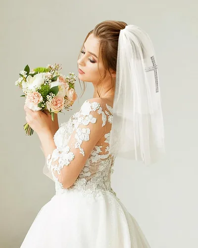 Miniatura 3 de Mantveil Velos de novia cruzados longitud de hombro blanco velo corto de 2 niveles con peine accesorios para el cabello para mujeres y niñas
