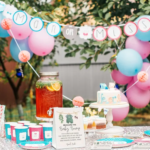Miniatura 3 de Measure the Baby Bump - Juego de juego para baby shower, 1 letrero de pie con 50 tarjetas de adivinanzas, ropa de bebé, suministros de decoración
