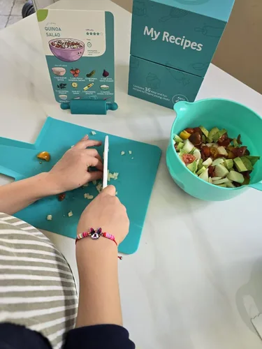 Miniatura 4 de Mi primera caja de recetas para niños: recetas inspiradas en Montessori, fáciles de seguir con guías visuales. Libro de cocina para niños a partir