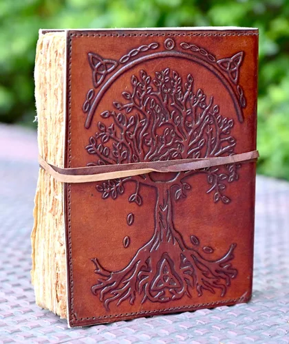 Miniatura 7 de Diario de cuero en blanco libro de hechizos de sombras con cierre de cerradura, cuaderno vintage encuadernado brujería Wicca Grimorio Bruja cuaderno