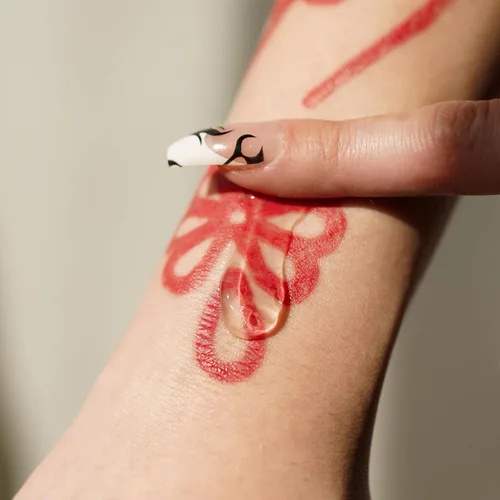 Miniatura 6 de Mad Rabbit Gel calmante e hidratante para el cuidado posterior del tatuaje como se ve en Shark Tank, suministros de tatuaje premium para el nuevo