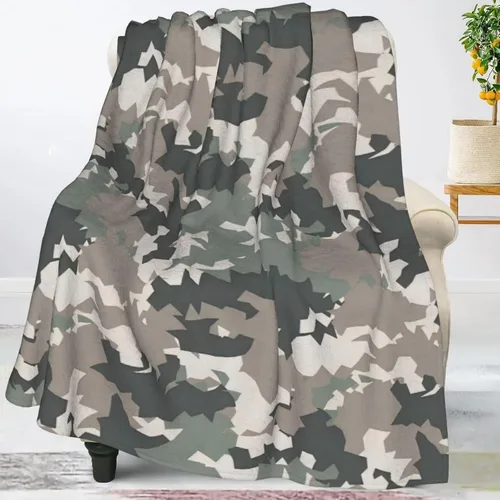 Miniatura 9 de Perinsto Camo Throw Blanket Ultra Soft Warm All Season Camouflage Decorative Fleece Blankets for Bed Chair Car Sofa Couch Bedroom 50"X40