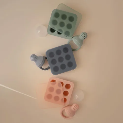 Miniatura 4 de mushie Bandeja de congelador con tapa para alimentos frescos para bebés congelados, 9 tazas x 0.5 onzas, contenedor de almacenamiento sin BPA (rubor)
