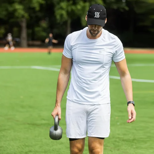 Miniatura 10 de SAAKA Sombrero de rendimiento para hombres y mujeres. Ajustable, absorbe el sudor. Golf, tenis, correr y deportes.