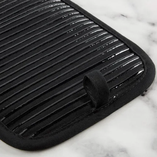 Miniatura 6 de KitchenAid Manopla de horno de tela de rizo de algodón acolchado, agarradera para ollas, juego de 4 piezas con toalla de cocina, resistente al Negro