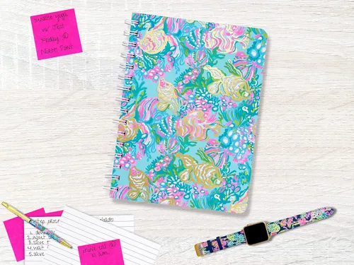 Miniatura 5 de Lilly Pulitzer Cuaderno de espiral de tapa dura mini azul/dorado, 8.25 x 6.5 pulgadas, pequeño diario con 160 páginas a rayas universitarias, Aqua