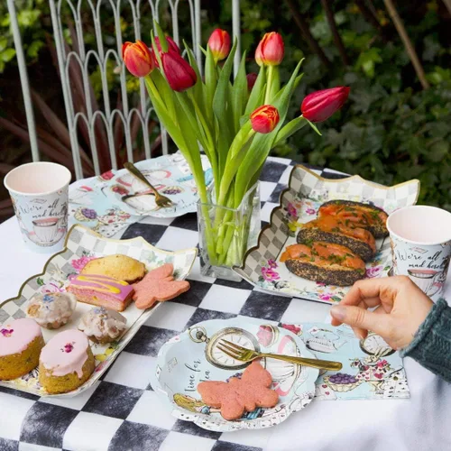 Miniatura 4 de Talking Tables Suministros para fiestas de Alicia en el país de las maravillas Plato de papel para servir Ideal para fiesta de té de sombrerero