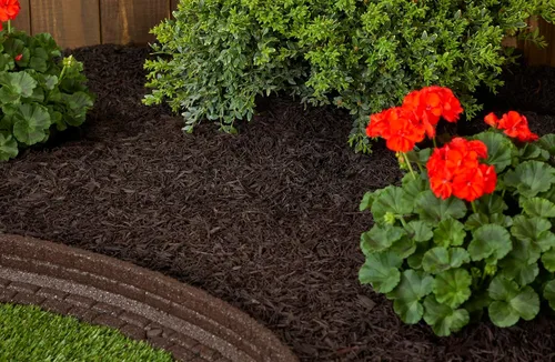 Miniatura 2 de Rubberific Mantillo de Goma Triturada Premium para Jardines, Césped y Paisajismo Color de Larga Duración Parece Mantillo de Madera Natural