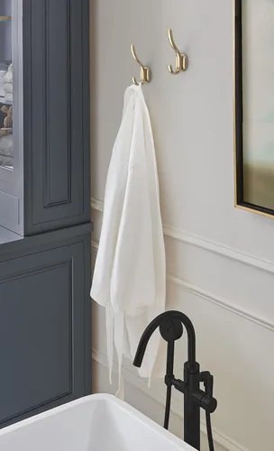 Miniatura 2 de Amerock HBX36693CZ Gancho decorativo de pared Granlyn de doble punta, gancho de bronce champán para abrigos, sombreros, mochilas, bolsas Ganchos