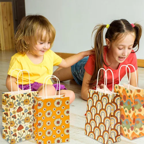 Miniatura 7 de AnyDesign 12 bolsas de regalo de papel floral bohemio retro a granel de margaritas arcoíris con asas, bolsa de dulces vintage para boda, cumpleaños