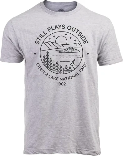 Miniatura 18 de Camiseta de senderismo Still Plays Outside Divertida camiseta para excursionista, camping, campista, al aire libre, hombres y mujeres