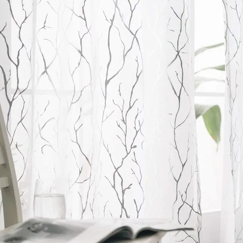 Miniatura 12 de FINECITY - Cortinas de plata traslúcidas de 45 pulgadas de largo - Cortinas impresas de ramas de árbol plateadas metálicas para ventana de cocina