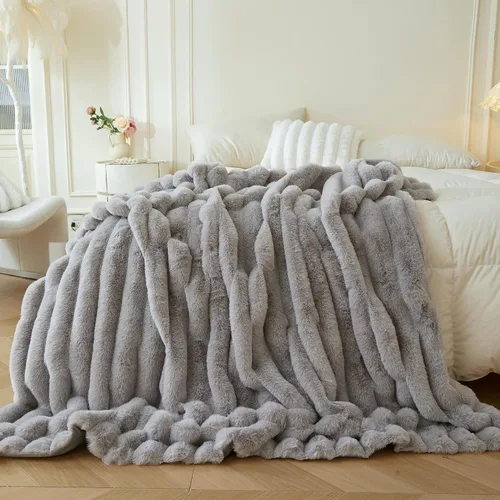 Miniatura 12 de MEGO Manta mullida de piel sintética de conejo, manta mullida de lujo con rayas acanaladas para cama, sofá, silla, manta peluda color marfil