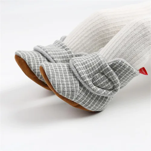 Miniatura 2 de COSANKIM Botines unisex para recién nacido, suela antideslizante, forro polar suave, para niños y niñas, pantuflas de invierno cálidas para cuna