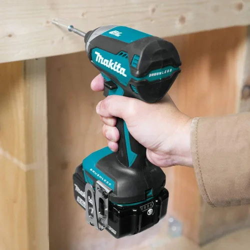 Miniatura 8 de Makita XT447T 18V LXT Kit combinado inalámbrico sin escobillas de iones de litio (4 piezas)