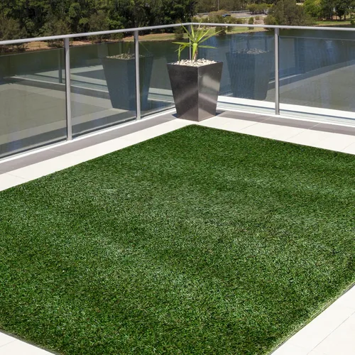 iCustomRug Ivy - Tapetes de césped sintético gruesos y realistas de 2 x 3 pies con bordes acabados, para interiores y exteriores, para mascotas