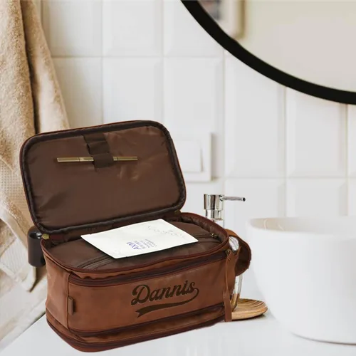 Miniatura 6 de Bolsa de aseo personalizada para hombre, kit dopp de gran capacidad con iniciales de nombre personalizado de cuero PU, regalo para padrinos, bolsa