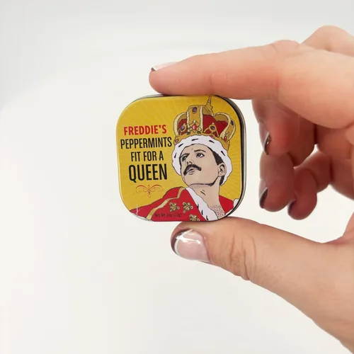 Miniatura 4 de The Unemployed Philosophers Guild Freddie Mercury's Peppermints Fit For a Queen Breath Mints, 1 lata, peso neto 4 oz (12 g)