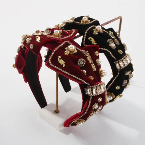 Miniatura 8 de YARN & INK Cintas para el cabello de mujer con perlas barrocas de terciopelo y lazo de strass, estilo retro vintage hecho a mano, elegante accesorio