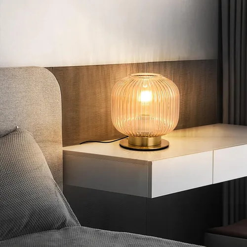 Miniatura 7 de NKU Lámpara de mesa moderna de mediados de siglo con pantalla de vidrio acanalado ámbar y acabado dorado, luz regulable para mesita de noche