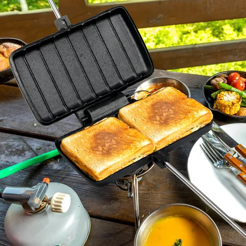 Miniatura 6 de Hierros de doble pastel para acampar de hierro fundido, portátil para hacer pasteles de fogata de montaña, máquina de pudgy de hierro fundido