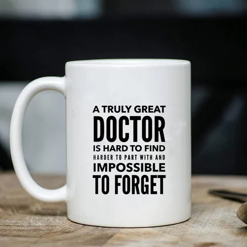 Miniatura 3 de Taza inspiradora y sarcasmo con texto en inglés "A Truly Great Doctor is Hard to Fond", regalos inspiradores y sarcasmo para hombres y mujeres
