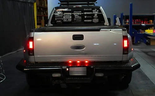 Miniatura 8 de x xotic tech 1 barra de luz para puerta trasera de camión con lente roja, compatible con Ford F-150 F-250 F-350 F-450 Dodge RAM 1500 2500 3500