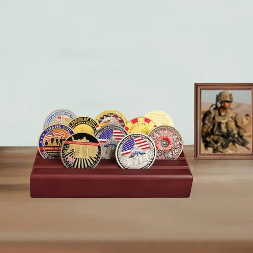 Miniatura 6 de ASmileIndeep Expositor de monedas de desafío militar pequeño de madera maciza, soporte para monedas con capacidad para 10-12 monedas, soporte