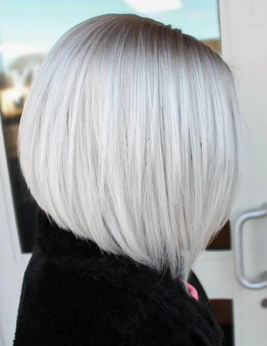 Miniatura 16 de TISHINING Pelucas rubias cortas en capas para mujeres blancas, longitud de la barbilla, color rubio ceniza, parte lateral, peluca Pixie Bob, cabello