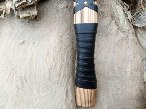 Miniatura 7 de Hacha vikinga de doble cabeza forjada a mano – Hacha de batalla de acero al carbono Odin de 27 pulgadas con mango de madera envuelto en cuero