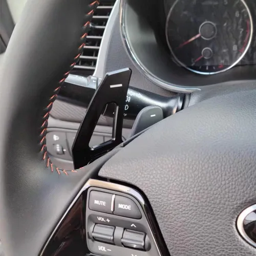 Miniatura 4 de SANRILY Cubiertas de aluminio negro de la palanca de cambios del volante para KIA K3 Forte Koup SX 2015 2016 GT SW 2013 2014 Paddle Shifter