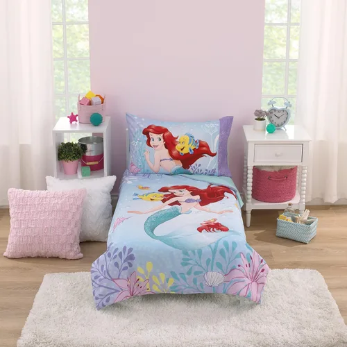 Disney - Juego de ropa de cama infantil de 4 piezas con diseño de La Sirenita Be Fearless Aqua, lavanda y naranja Ariel, edredón, sábana bajera