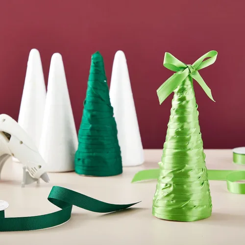 Miniatura 9 de Juvale Conos de espuma con formas de cono para manualidades, 2.87 x 7.25 pulgadas, poliestireno blanco, paquete de 12 unidades, decoración