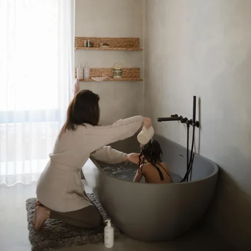 Miniatura 3 de Mushie - Taza de enjuague para baño de bebé 100% silicona de grado alimentario Taza de enjuague de champú y lavado corporal para niños