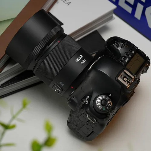 Miniatura 4 de Meike 3.346 in F1.8 SE Mark II STM AF Marco Completo Auto Focus Teleobjetivo mediano Alta Resolución 8K Lente Retrato Compatible con Canon EOS EF