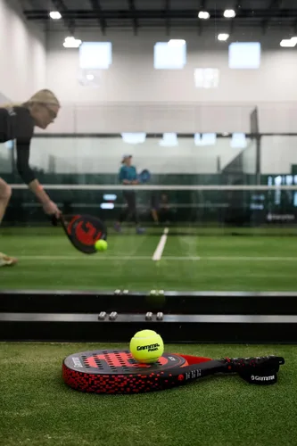 Miniatura 5 de Gamma Pelotas de pádel presurizadas deportivas, aprobadas por IPF, paquete de 3 unidades, alto rendimiento, rebote duradero y consistente, ideal