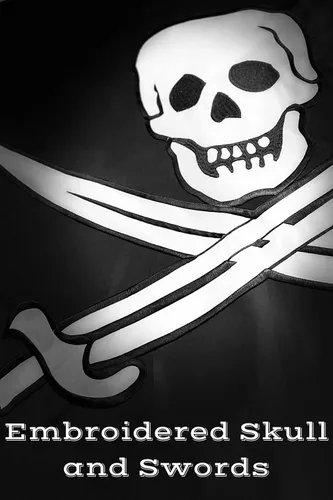 Miniatura 4 de Bandera pirata de 3 x 5 pies – Jolly Roger de nailon para exteriores (Calico Jack) con bordado de doble cara, diseño de calavera y espadas cruzadas