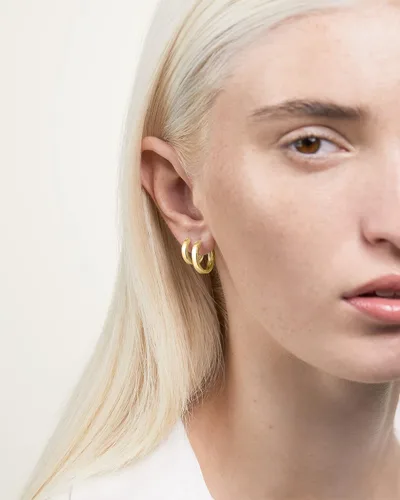 Miniatura 2 de MILLA Aretes tipo huggie de oro de 14 quilates o plata de ley para mujer, paquete múltiple e individuales, aretes para mujer, aretes de moda Y2K