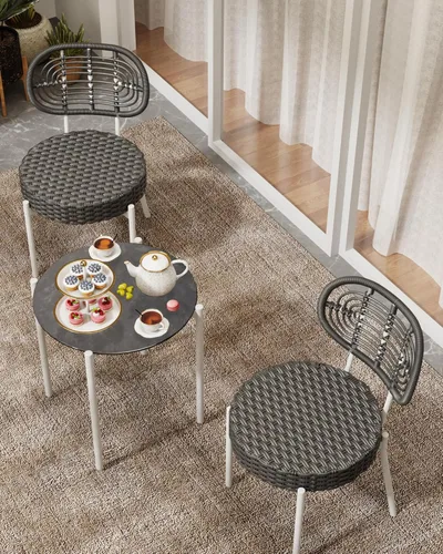 Miniatura 4 de GarveeLife - Juego de 3 piezas de muebles de mimbre para patio estilo bistró, sillas de comedor para exteriores, incluye 2 sillas de ratán y mesa