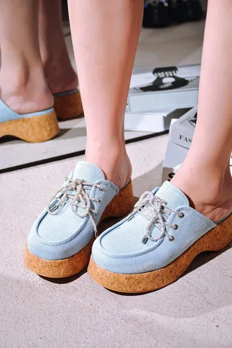 Miniatura 2 de Cape Robbin Kanma - Sandalias de plataforma sin cordones para mujer, tacón de bloque con encaje de diamantes de imitación