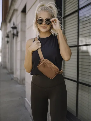 Miniatura 117 de WESTBRONCO Riñoneras para mujeres y hombres, bolsa para cinturón con bolsillos con cremallera, riñoneras modernas, bolsas cruzadas ligeras de 1