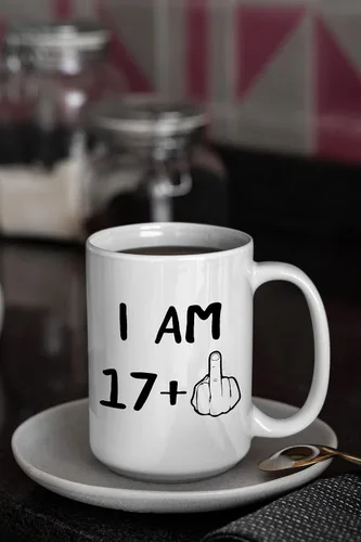 Miniatura 5 de Divertidos regalos de cumpleaños número 18, taza de café con el dedo medio con texto en inglés "I Am 17 Plus, taza novedosa de 18 años, fiesta