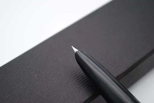 Miniatura 4 de JINHAO 51A Pluma estilográfica acrílica de celuloide con tapa de acero (rojo fluorescente, punta extrafina, 0.015 in)