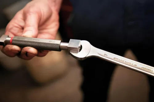 Miniatura 3 de Stahlwille 96400805 Llave combinada, cabeza de anillo en ángulo a 15 grados, acero de aleación cromada, cromada, tiene accionamiento antideslizante