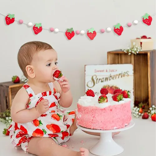Miniatura 3 de Guirnalda de madera de fresa, decoraciones temáticas de fresa, guirnalda de fieltro de fresa, temática de primer cumpleaños para niña, pancarta
