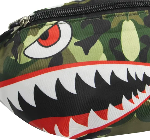 Miniatura 6 de Riñonera pequeña para niños y niñas, con diseño de tiburón de dibujos animados, para deportes, correr, bolsa de cintura, Camuflaje