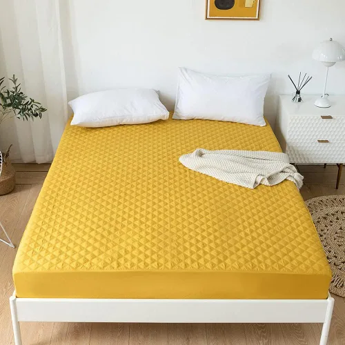 vctops Sábana bajera acolchada impermeable, protector de colchón ultra suave y elástico ajustable con bolsillo profundo (amarillo, Queen)