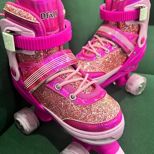 Miniatura 7 de Patines de ruedas para niños y niñas, 4 tamaños ajustables de 3 a 5 a 8, 6 a 12 años, patines cuádruples con ruedas iluminadas para principiantes