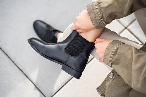 Miniatura 5 de RESISTANCE Botas Chelsea negras para mujer, piel auténtica, Negro